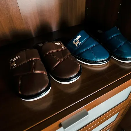 דירה 90 Upmurat Top Floor - City Center & Seaview בארי