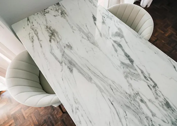 90 Upmurat Top Floor - City Center & Seaview * Bari