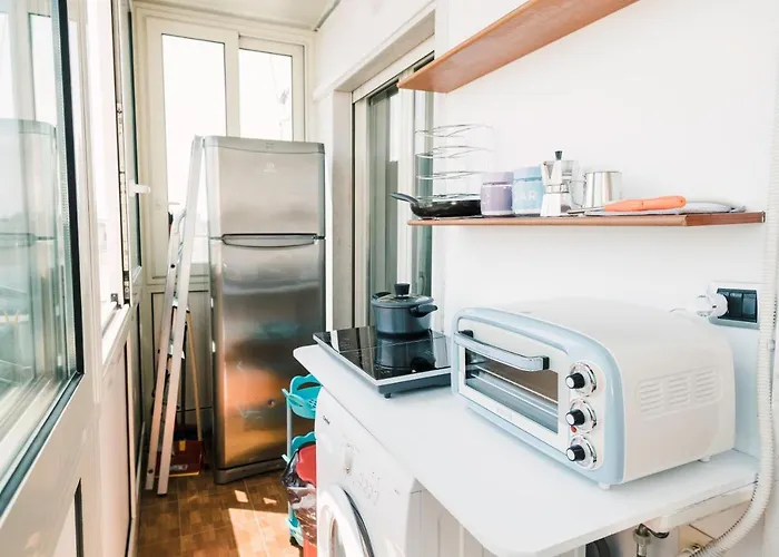 90 Upmurat Top Floor - City Center & Seaview Appartamento Bari